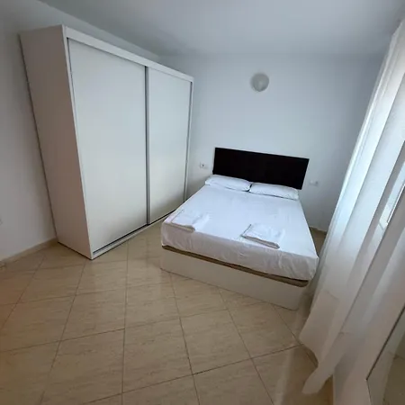 Apartment Marcotin Piscina Playa Y Montana